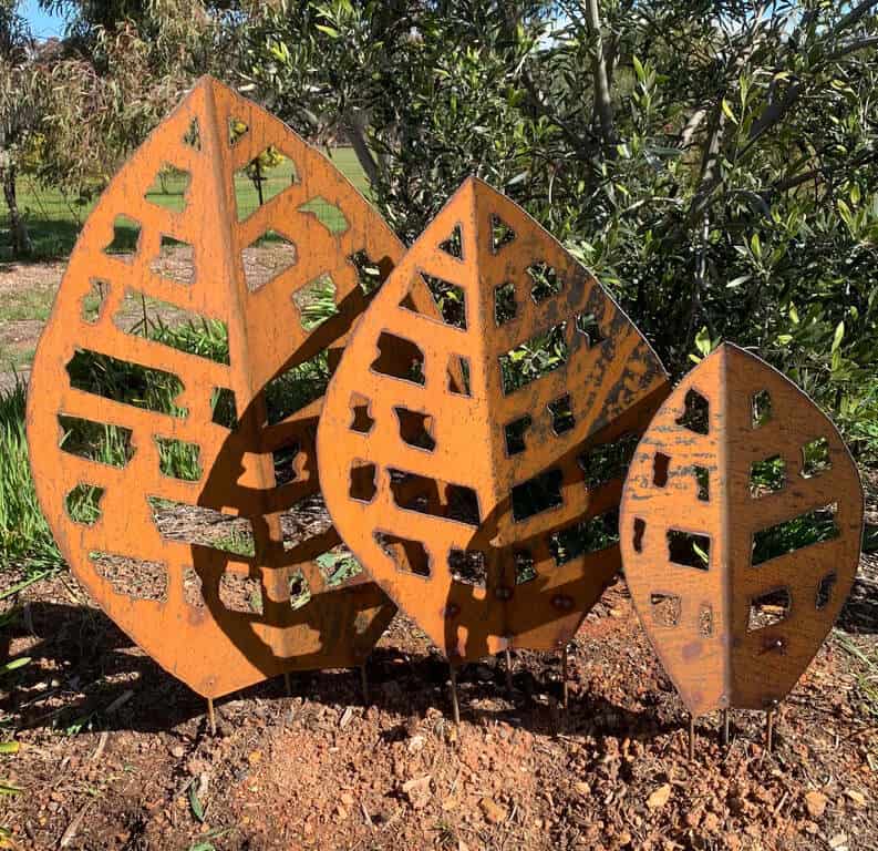 Planning To Revamp Your Outdoor? Here is Why You Should Consider a Metal Garden Sculpture and Decorations